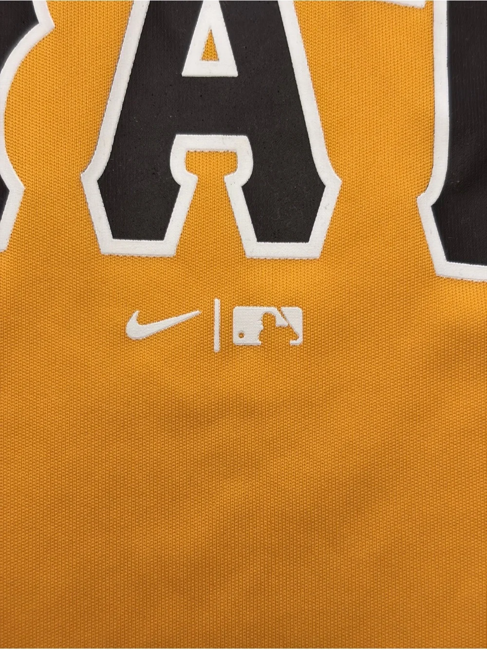 Nike Men’s Pirates Short Sleeve Jersey - men’s L - Gold